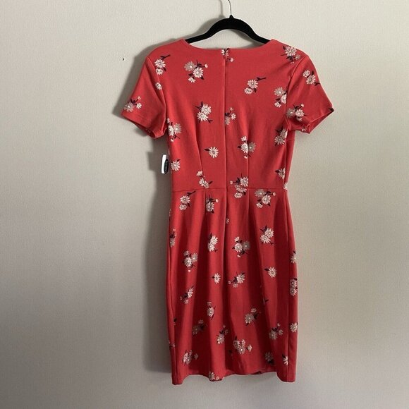 Old Navy Women Size XS Red Floral Ponte Knit Short Sleeve Sheath Dress NWT - Picture 9 of 10